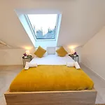 New 2 Bedrooms Flat In Limpertsberg Center 公寓 卢森堡