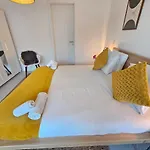 New 2 Bedrooms Flat In Limpertsberg Center