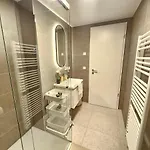 New 2 Bedrooms Flat In Limpertsberg Center 公寓 *
