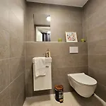 New 2 Bedrooms Flat In Limpertsberg Center アパート *