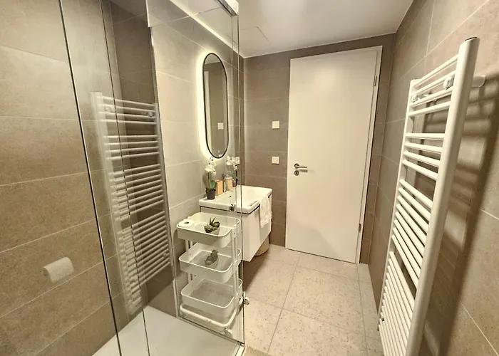 New 2 Bedrooms Flat In Limpertsberg Center Appartement *